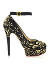Escarpins brodés de Charlotte Olympia pour le Bon Marché Rive Gauche Escarpins brodés de Charlotte Olympia pour le Bon Marché Rive Gauche